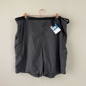 ‎NWT Columbia grey shorts